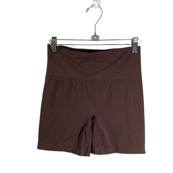 SKIMS Pants - SKIMS Soft Smoothing Seamless Shorts Shapewear Fitted